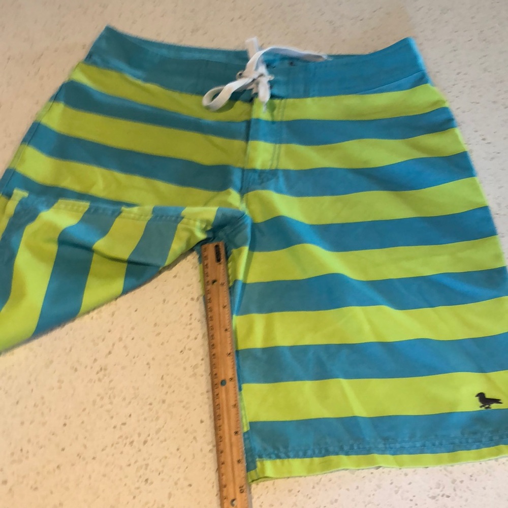 Swimsuit - Picture 3 of 8